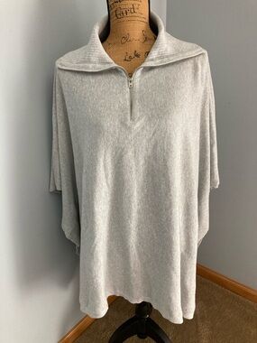 Banana Republic Heather Gray 1/4 Zip Cape Poncho Women One Size